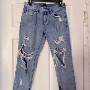 Kendall and Kylie ripped denim mom jeans size womens 2 & 25’ waist